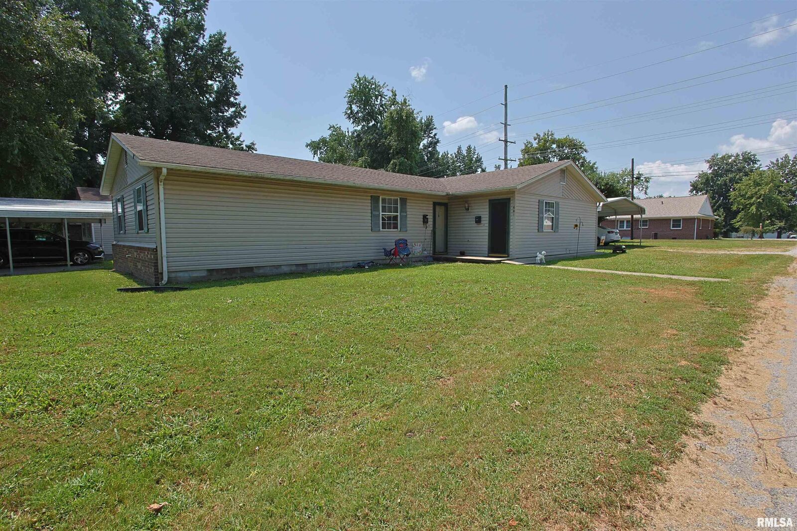 Property Photo:  601/605 S 6th Street 4  IL 62948 