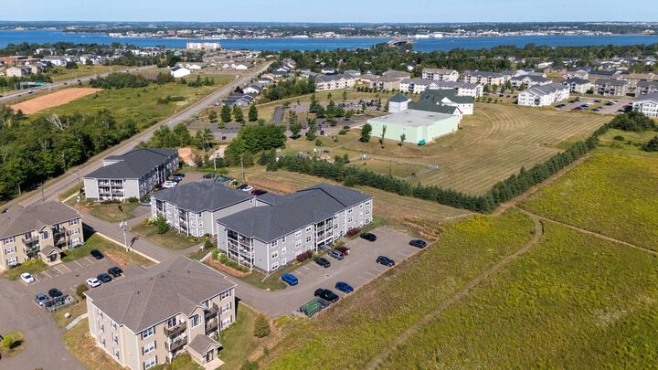 Photo de la propriété:  208 Shakespeare Drive 301  PE C1B 4B7 