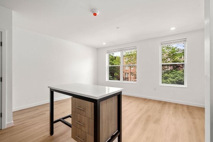 Property Photo: 40 Centre St 407 MA 02446