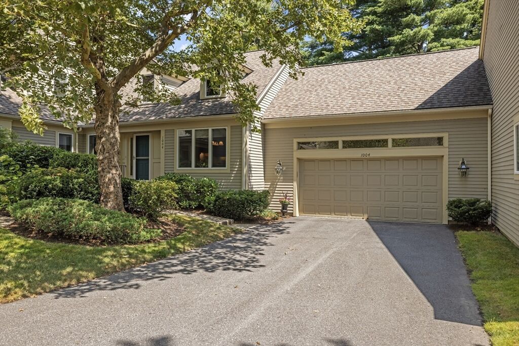 Property Photo:  1004 Wisteria Way 1004  MA 01778 