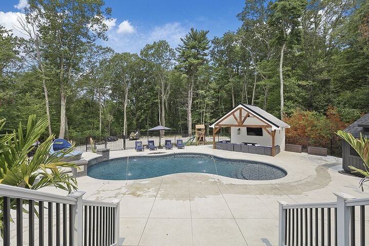 Property Photo: 5 Hartford Ave W MA 01756