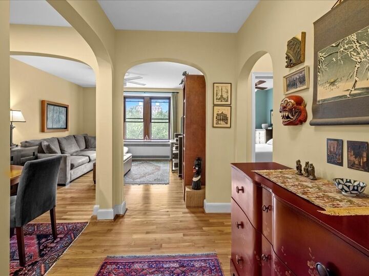 Property Photo: 228 Commonwealth Ave 9 MA 02116