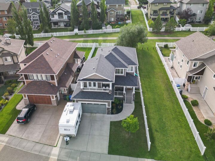 Property Photo:  104 Sutherland Close  AB T4R 0L4 