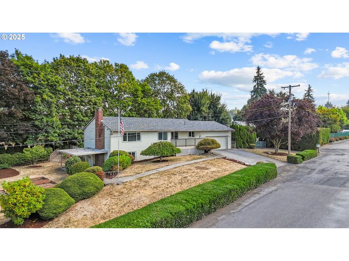 408 NE 65th St  Vancouver WA 98665 photo