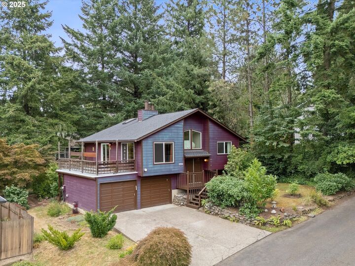 Property Photo:  10066 SW 71st Pl  OR 97223 