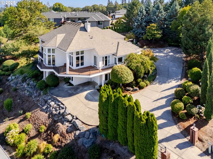 Property Photo: 1904 NW Eagles Ridge Ln OR 97321