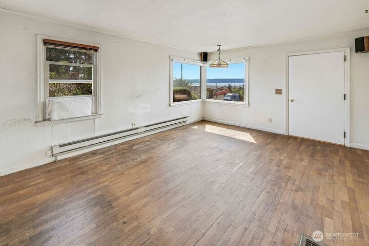 Property Photo:  506  Scott Street  WA 98368 