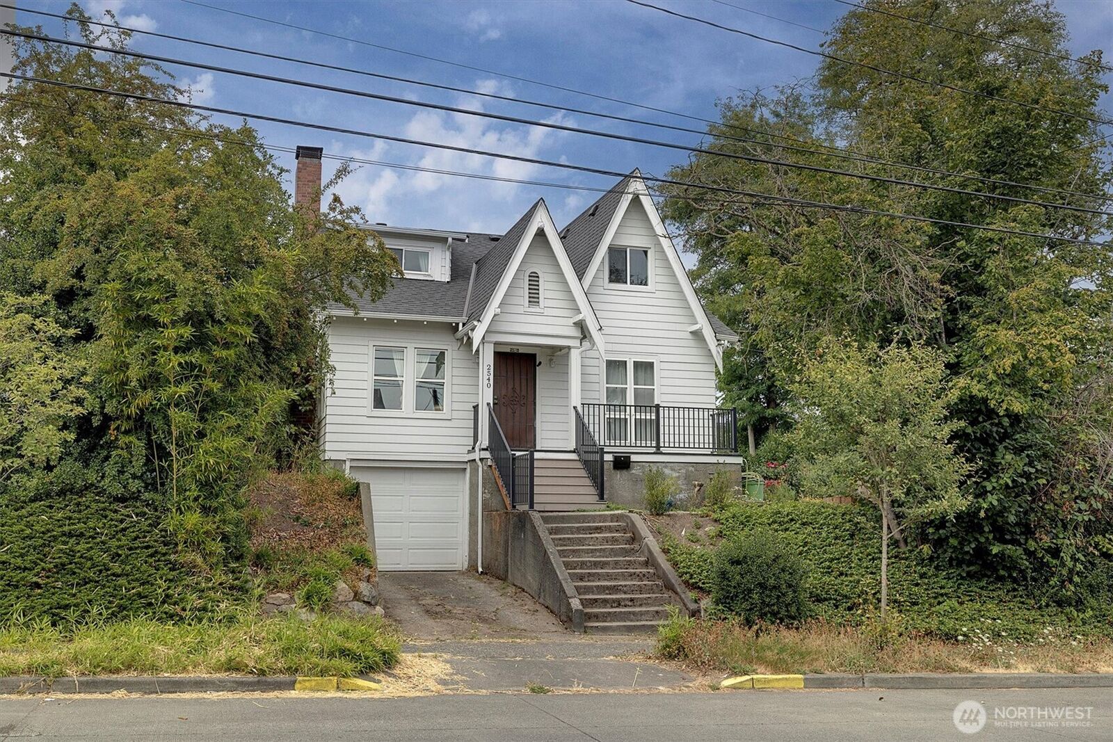 Property Photo: 2540 S Graham Street WA 98108