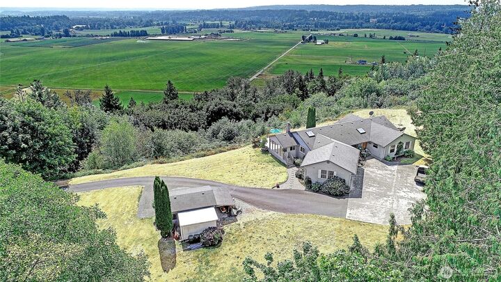 Property Photo: 2920 254th St NW WA 98292