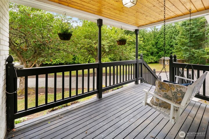 Property Photo: 19503 Welch Road WA 98296