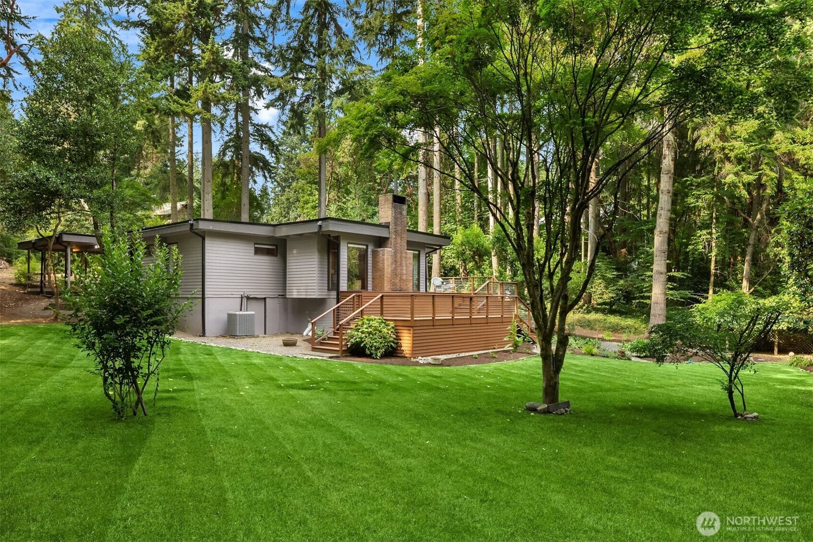 Property Photo:  10871  Manitou Beach Drive NE  WA 98110 