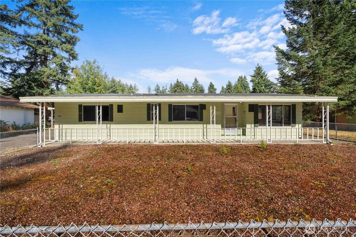 Property Photo:  19905  65th Avenue E  WA 98387 