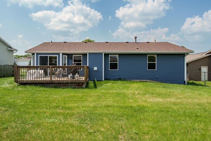 Property Photo: 4208 Clearfield Avenue IL 61109
