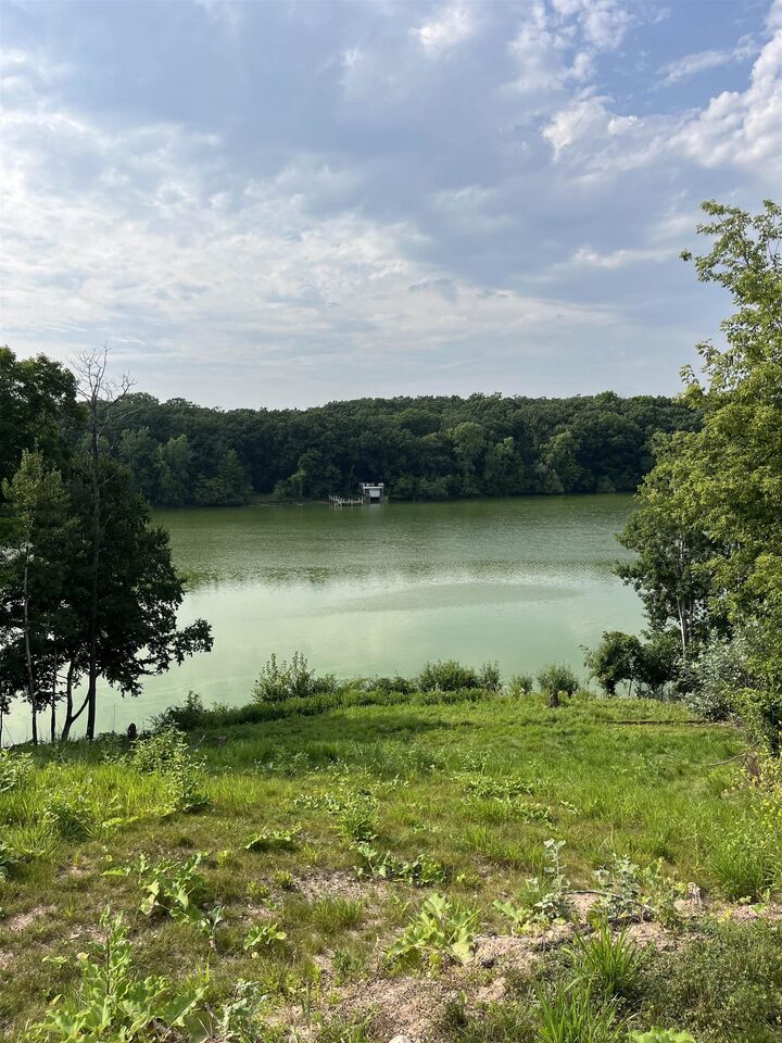 Property Photo:  837 Cambridge Court  WI 54915 