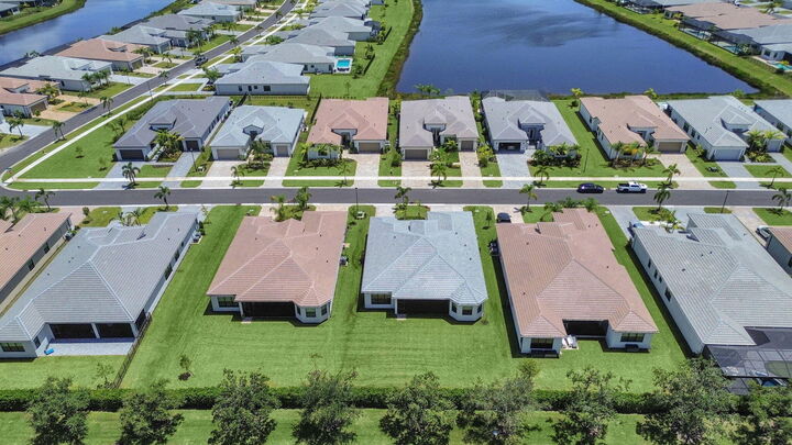 Property Photo:  11299 SW Sea Cove Lane  FL 34987 
