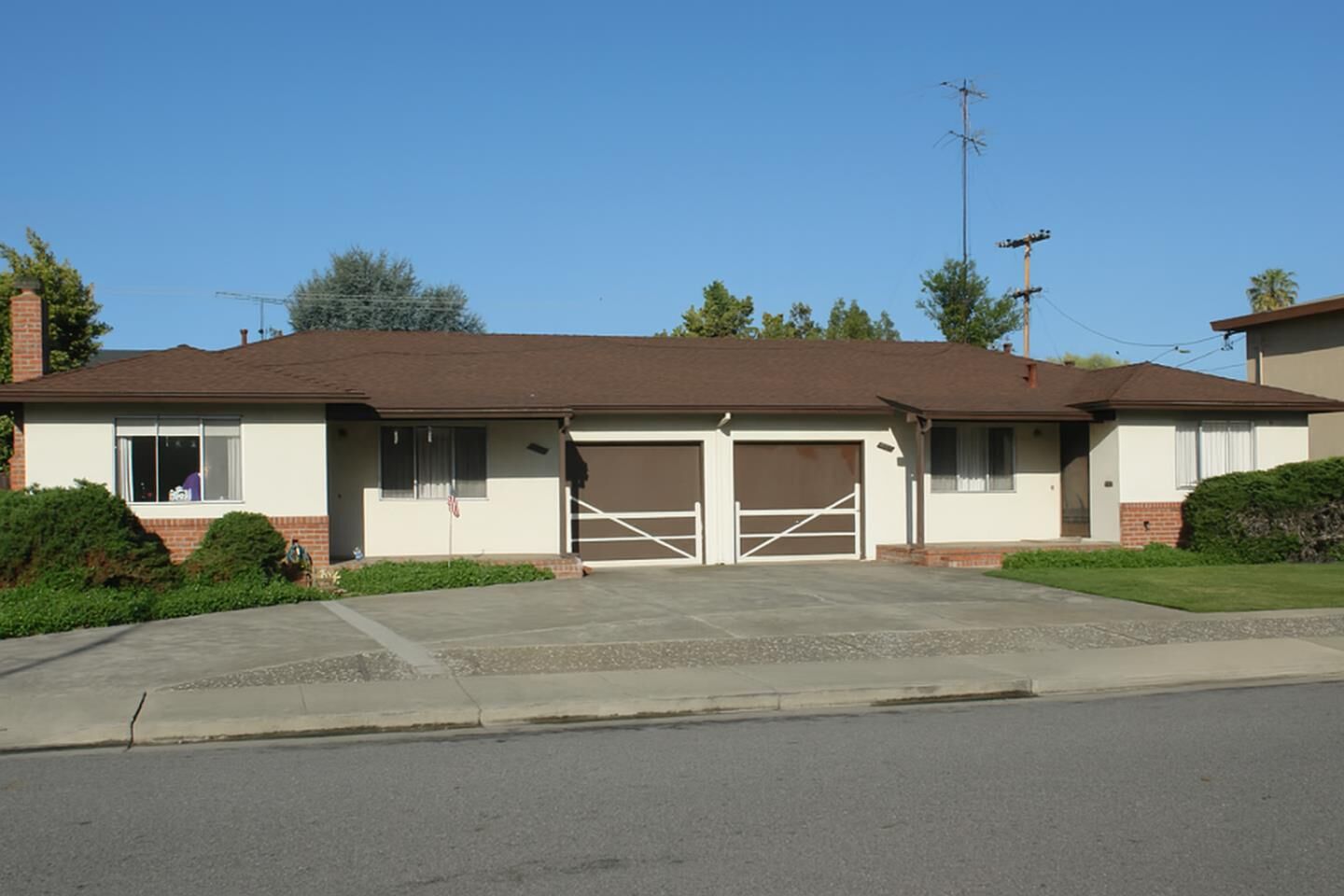 Property Photo:  411 Dunster Drive  CA 95008 