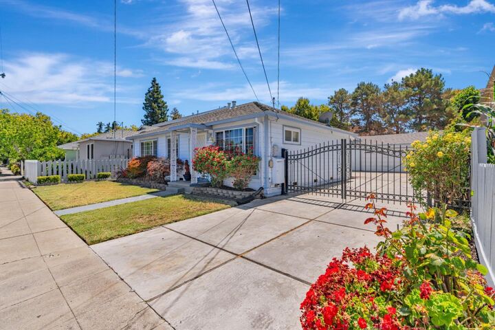 Property Photo: 130 Cypress Street CA 94061