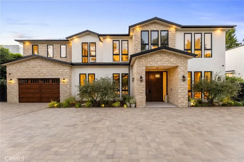Property Photo: 18803 Wells Drive CA 91356
