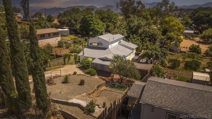 Property Photo:  8545 Gardena Rd  CA 92040 