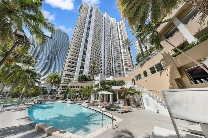 901 Brickell Key Blvd 3002  Miami FL 33131 photo