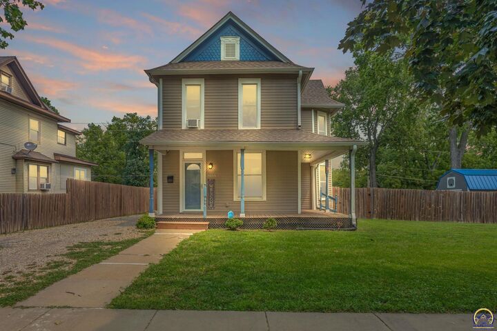 Property Photo: 2058 SW Buchanan St KS 66604