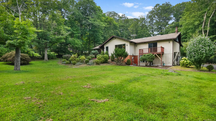 Property Photo:  13 Fir Drive  CT 06811 