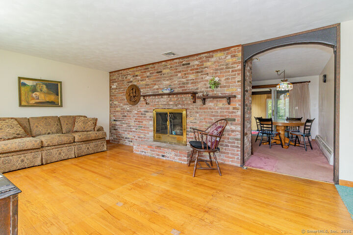 Property Photo: 153 Longview Drive CT 06037