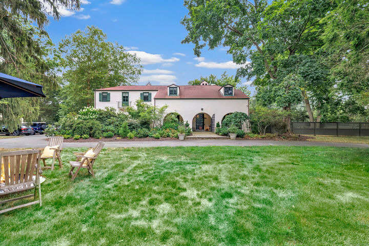 Property Photo:  61 Clapboard Hill Road  CT 06880 