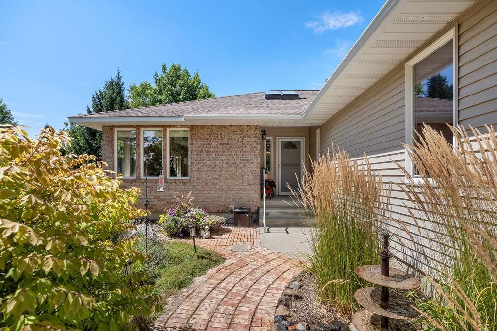 Property Photo: 7521 N F St WA 99208