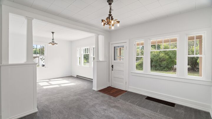 Property Photo:  2108 S Rustle St  WA 99224 