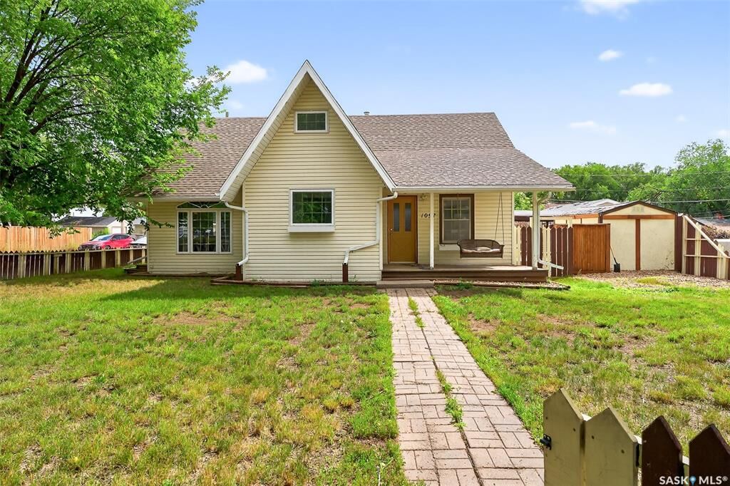 Property Photo:  1097 Connaught Avenue  SK S6H 4B4 