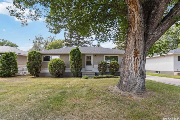 1606 Preston Avenue S  Saskatoon SK S7H 2V8 photo