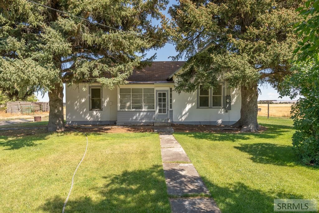 Property Photo:  70 N 3400 E  ID 83442 