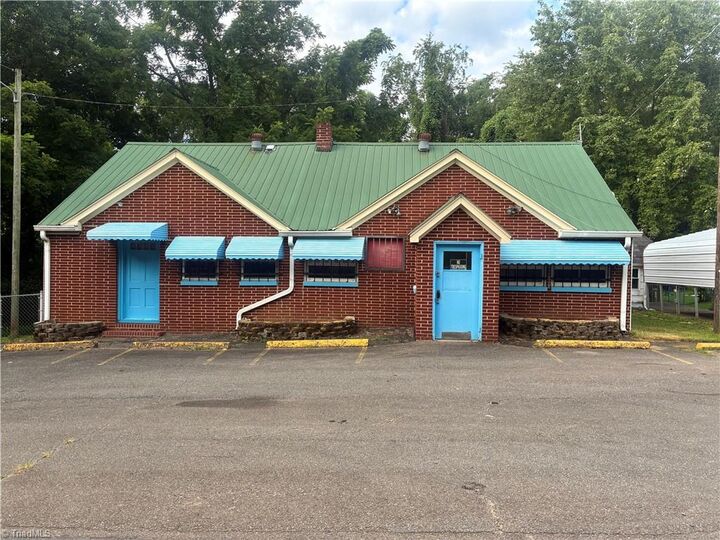 Property Photo:  278 Old US Highway 52  NC 27030 