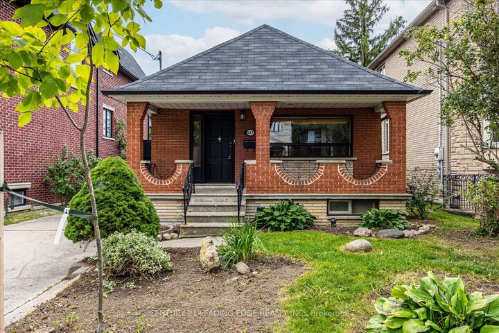 Property Photo:  127 Glen Park Avenue  ON M6B 2C6 