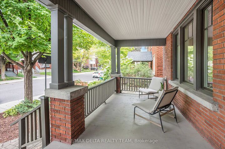 Property Photo: 44 Renfrew Avenue ON K1S 1Z5