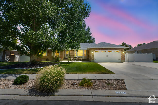 Property Photo: 11321 S 2480 W UT 84095