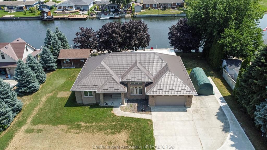 Property Photo: 630 Markham Drive ON N0P 2L0