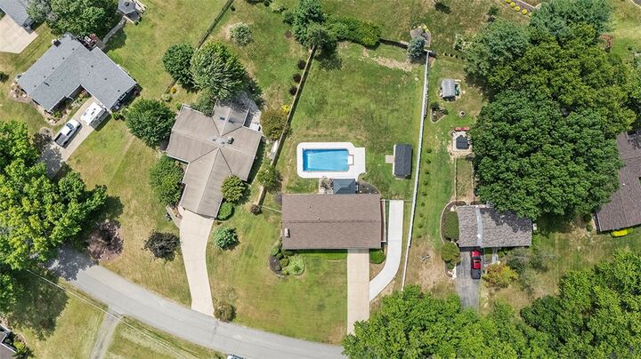 Property Photo: 116 E Highland Dr PA 15317