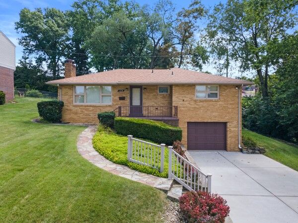 1258 Loyal Drive  Jefferson Hills PA 15025 photo