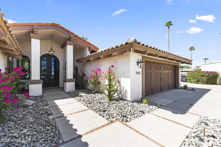 Property Photo: 9220 N 83rd Street AZ 85258