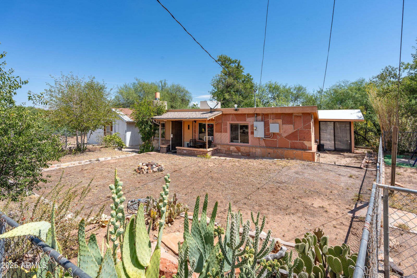 Property Photo: 216 Main Street AZ 86324