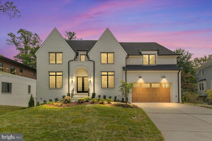 7011 Elizabeth Drive  McLean VA 22101 photo