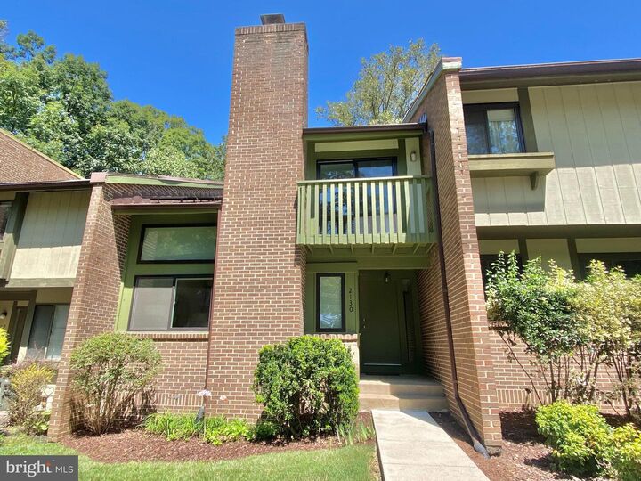 2130 Glencourse Lane  Reston VA 20191 photo