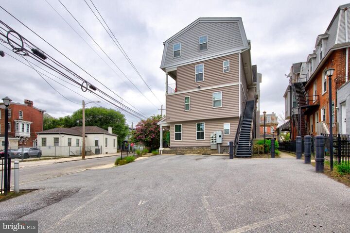 Property Photo: 1000 Dekalb Street 6 PA 19401