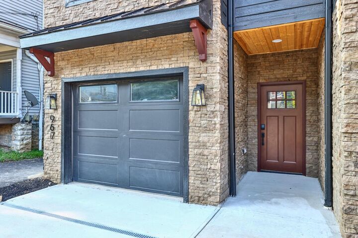 Property Photo: 967 Windsor Street OH 45206