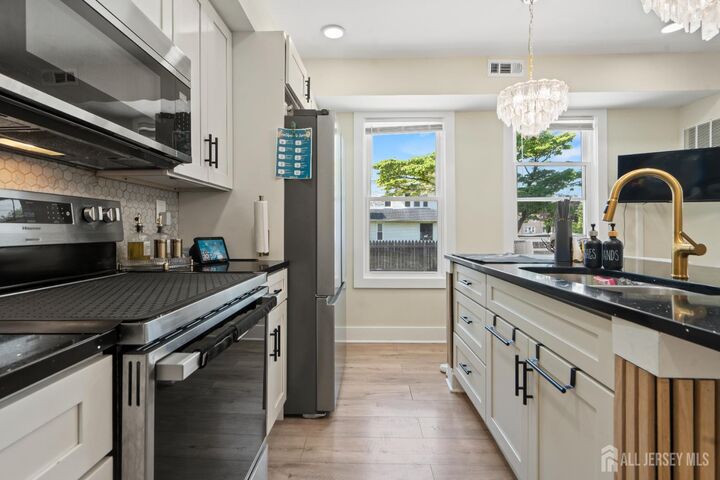 Property Photo: 531 Redfern Street NJ 08610