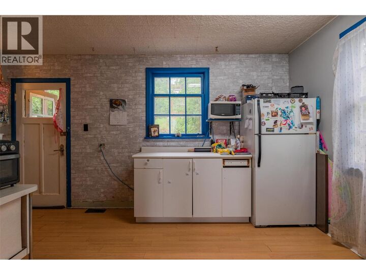 Property Photo:  2150 Thompson Avenue  BC V0G 1Y0 