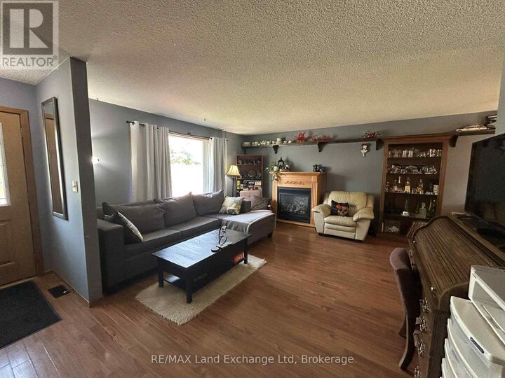Property Photo: 39724 Amberley Road 30 ON N0G 2W0