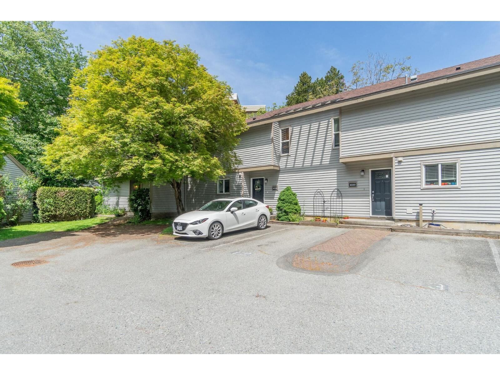 Property Photo:  6229 East Greenside East  BC V3S 5M8 